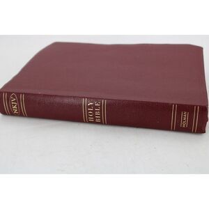 Holman NKJV Large Print Compact Reference Bible Red Letter Concordance Maps 2013